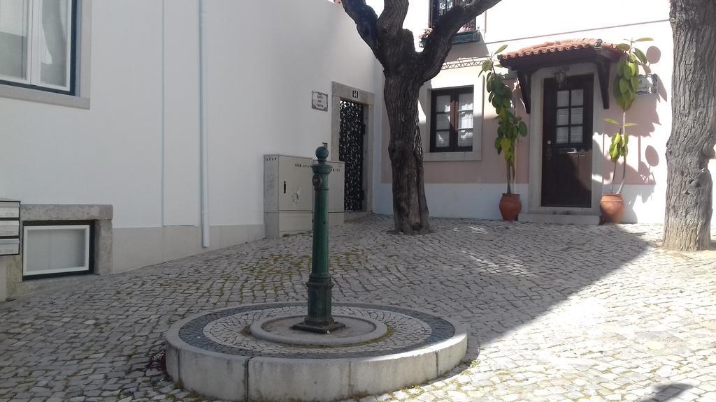 Courtyard House - Sun, Barbecue, Beach Sesimbra Exteriör bild